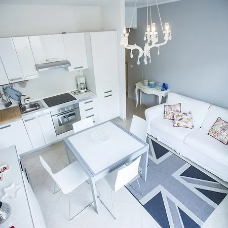 Apartment Les Palmiers By Connexion Cannes